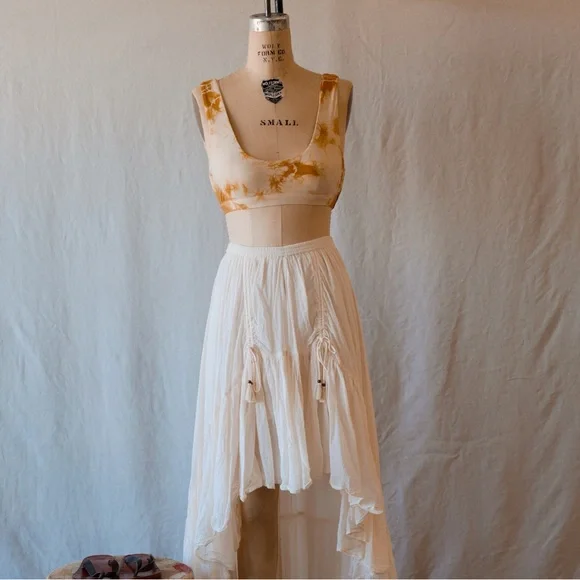 Spell Cream Maxi A-Line Skirt Asymmetrical High-Low - Picture 12 of 16